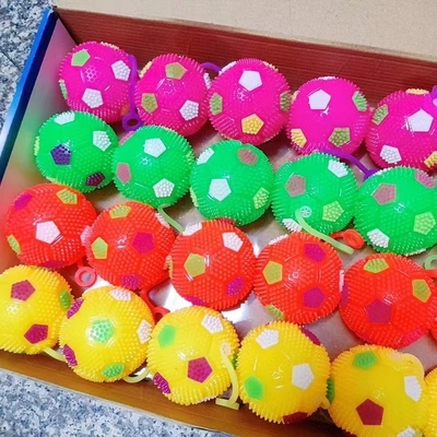 Описание Колючий светодиодный шарик многоцветный мигающий кричащий шарик